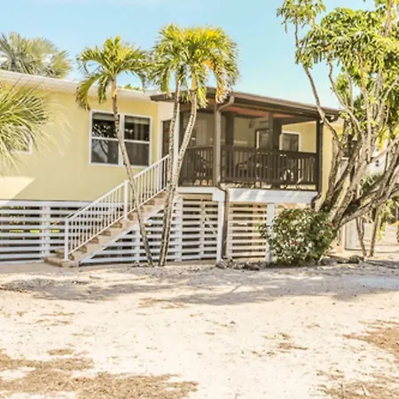 2518 Estero